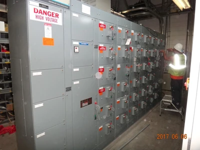 Allen Bradley Centerline Motor Control Center 260-173
