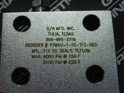 D/A Mfg. Inc., Co. PTM4U-T-SS-TFS-DEG Unimount Pressure Transmitter Manifold New