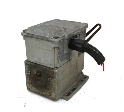 USED HONEYWELL M6284F1078-F