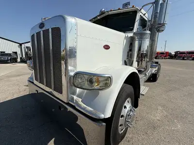 Used 2009 PETERBILT 388 Conventional trucks Texas US | MCO Truck & Equipment #1513817