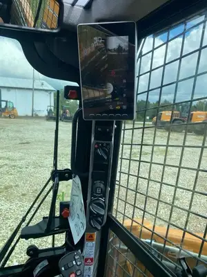New | in-Stock 2026 CASE TV370B Compact Track Loaders New Hampshire US | Beauregard Equipment #1511223
