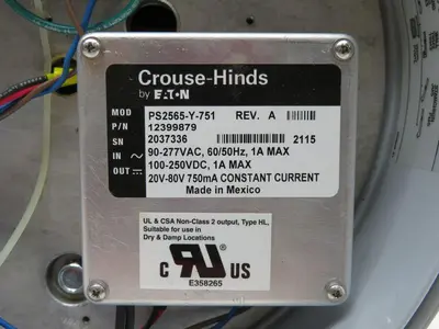 New | in-Stock CROUSE-HINDS VMV5L/UNV1 Light Source Equipment Texas US | Aucto #1308386