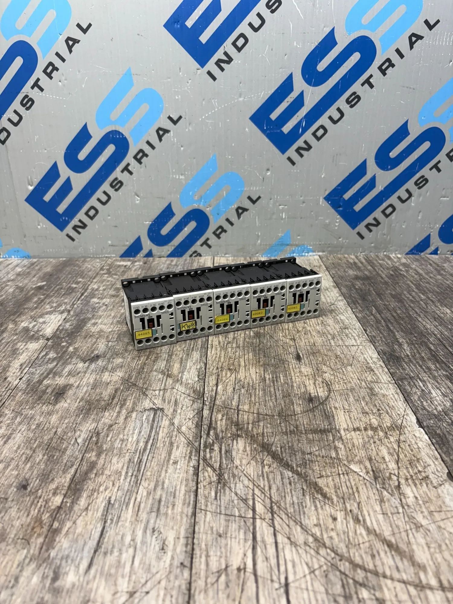 Used SIEMENS 3RH1122-1BB40 Misc Electrical & Power Parts South Carolina US | ESS Industrial Equipment Sales #1425722