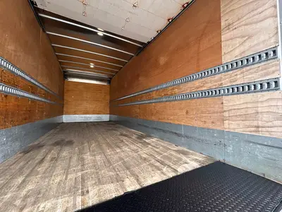 Used 2021 INTERNATIONAL MV607 Box trucks Florida US | Truck and Van Outlet #1509199