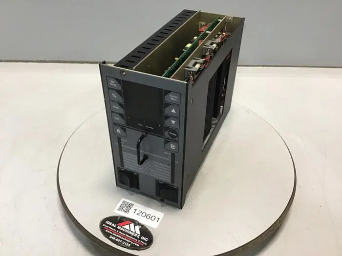 USED HUSKY 9152