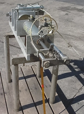 USED POSSIBLY HINES BOCH SINGLE PISTON