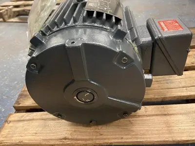 New | in-Stock LINCOLN LM20709BE Motors (misc) | Surplus Asset Holdings #1227023