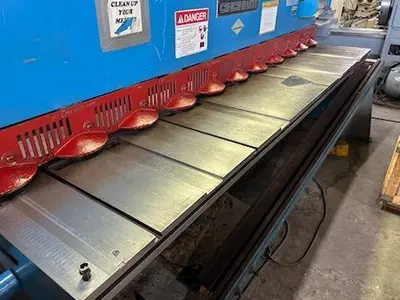 3/8" x 10' CINCINNATI MODEL 2510 POWER SQUARING SHEAR