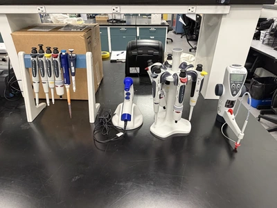 Used _UNKNOWN_ _UNKNOWN_ Pipettes Rhode Island US | Federal Equipment Company #1347600