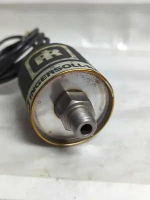 Used INGERSOL-RAND 1X12829 Pressure Transmitters Ohio US | Surplus Asset Holdings #1241973