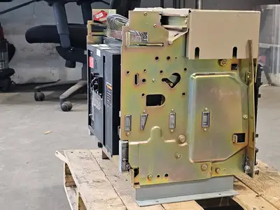Used 2003 MERLIN GERIN M16H1 Switchgears British Columbia CA | Lenmark #1427013