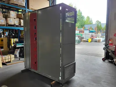 Used SQUARE D POWER-ZONE 4 Switchgears British Columbia CA | Lenmark #239369
