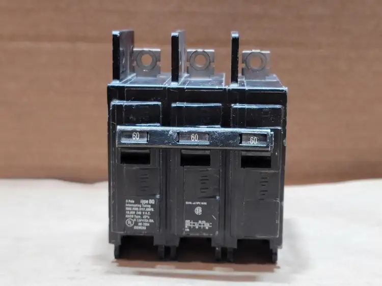 Used SIEMENS BQ3B060 Switchgears British Columbia CA | Lenmark #835713