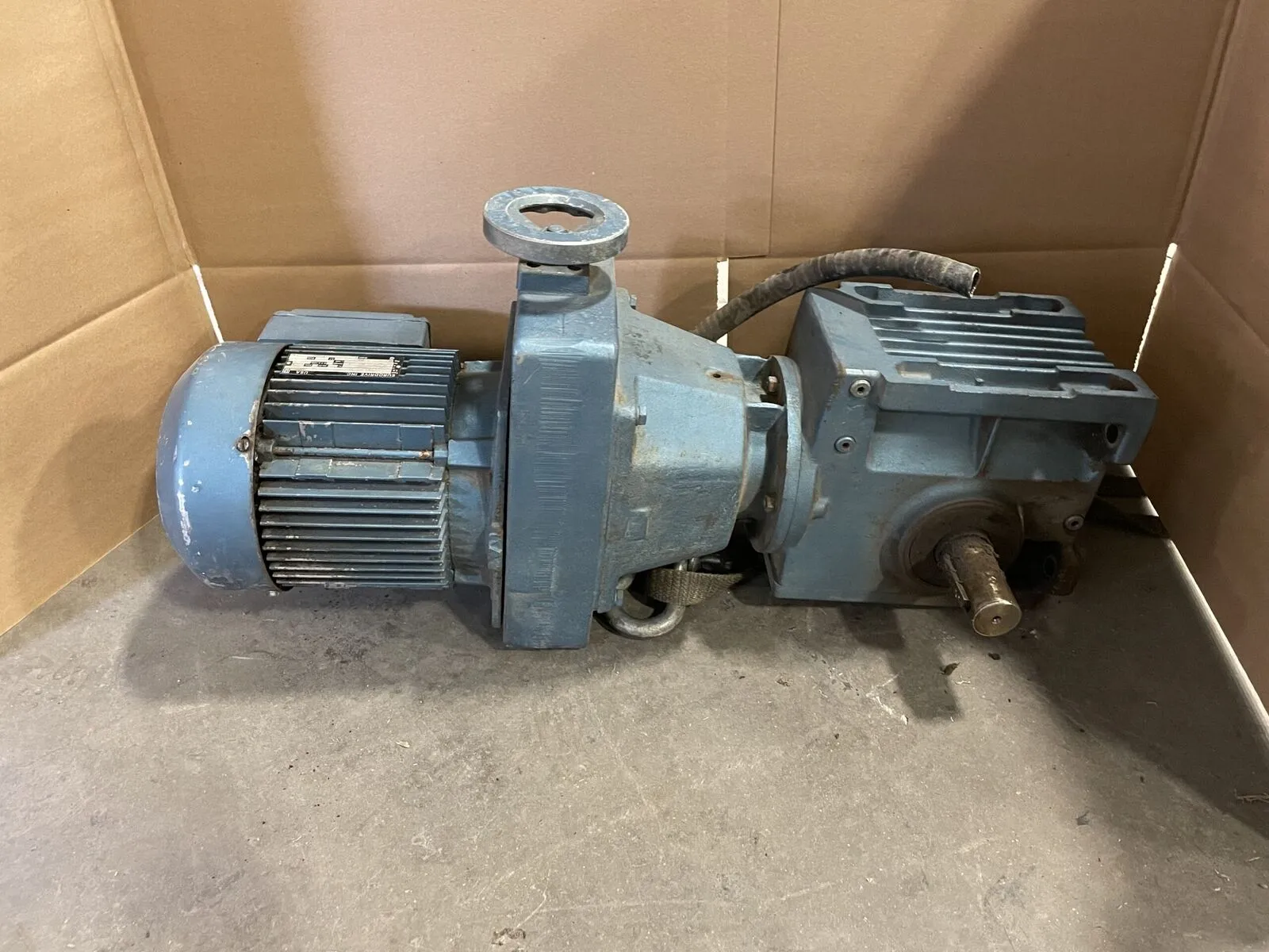 Sew Eurodrive S62D24 Varimot Gear Drive / Speed Reducer 0.71HP 23.59:1