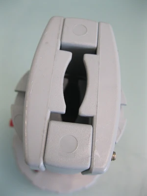 USED Leviton 430P7W