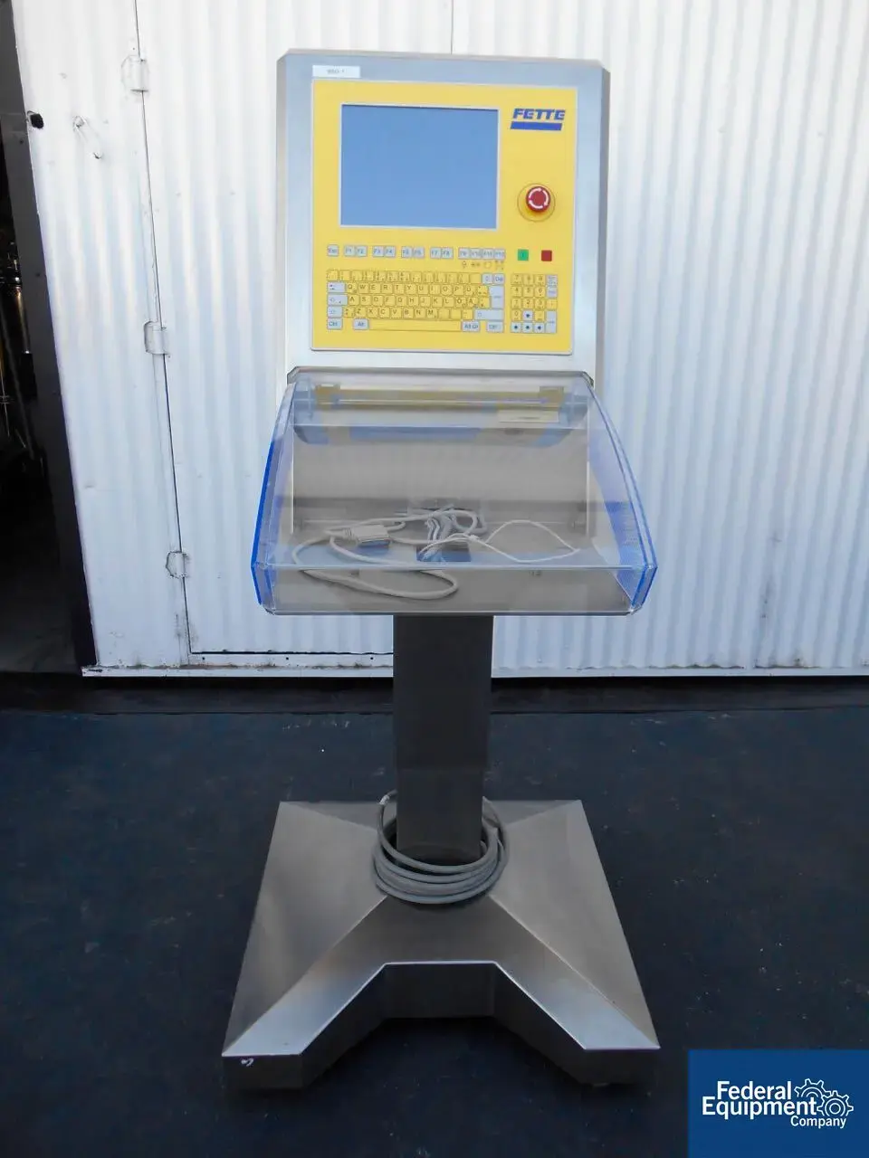 USED Fette Fette Control Console, Model 2200