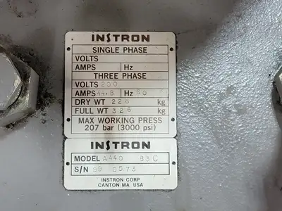 USED INSTRON A440 83C