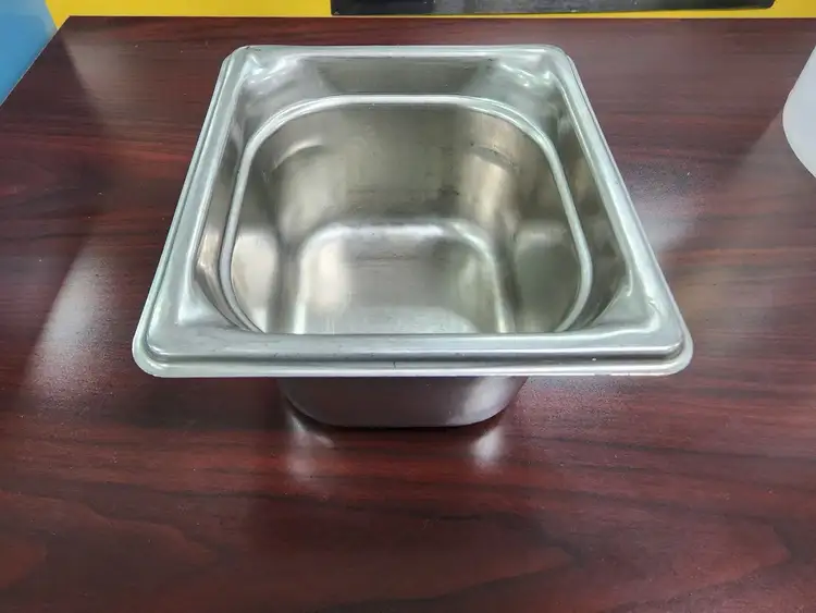 Used Falcon Restaurant Supply Used 1/6 food pan 4" Steam Pans Illinois US | Falcon Restaurant Supply #1376680