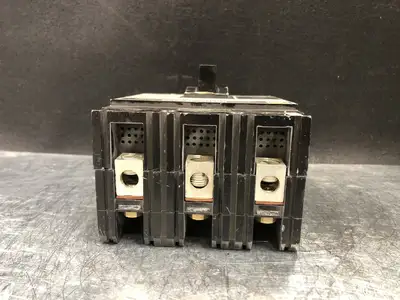 USED SQUARE D FAL36050-16M