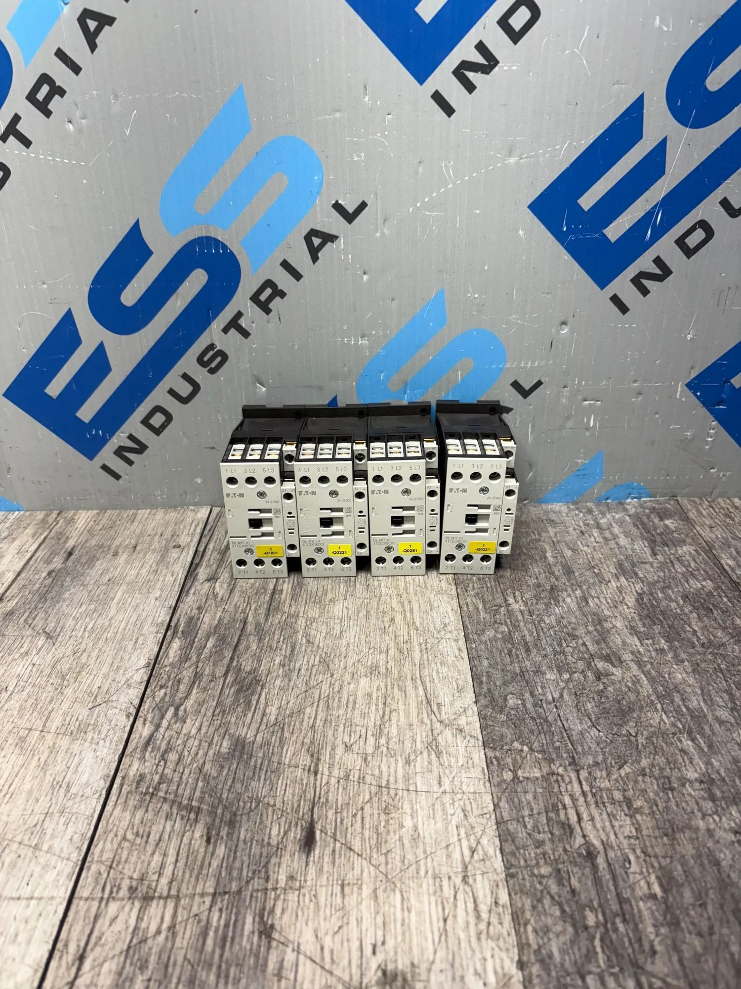 USED Eaton DIL M17-01