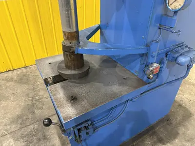 25 TON HANNIFIN C-FRAME HYDRAULIC PRESS: YOBRO #24741