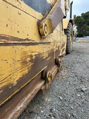 USED 1990 CATERPILLAR 615C