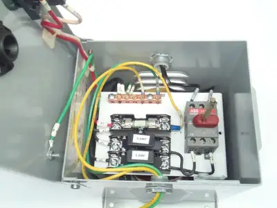 Used Daykin disconnect switch Switchgears Michigan US | Maverick Industrial Sales #1467912