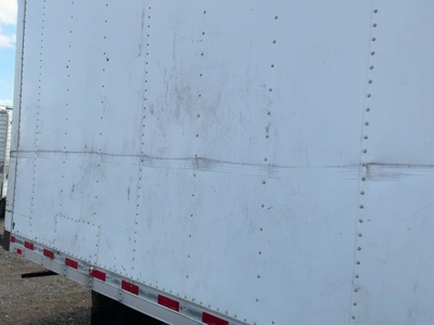 Used 2007 ISUZU 18' Box trucks Michigan US | Miedema Asset Management Group #1579183