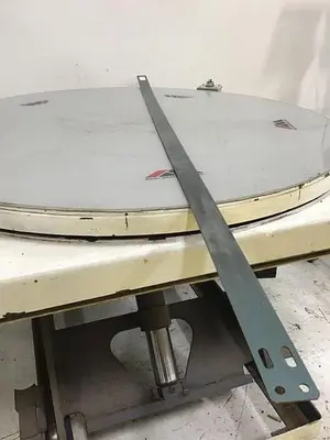 USED CINCINNATI MILACRON VT85-5 / PSWS
