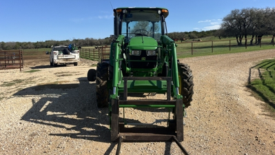 USED 2024 Deere 5075E