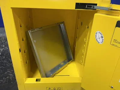 Used JUSTRITE 890420 Cabinets Ohio US | HGR 24 #1460148