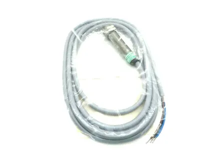 NEW TURCK ELEKTRONIK BI2U-EM12-AP4X PROXIMITY SWITCH BI2UEM12AP4X