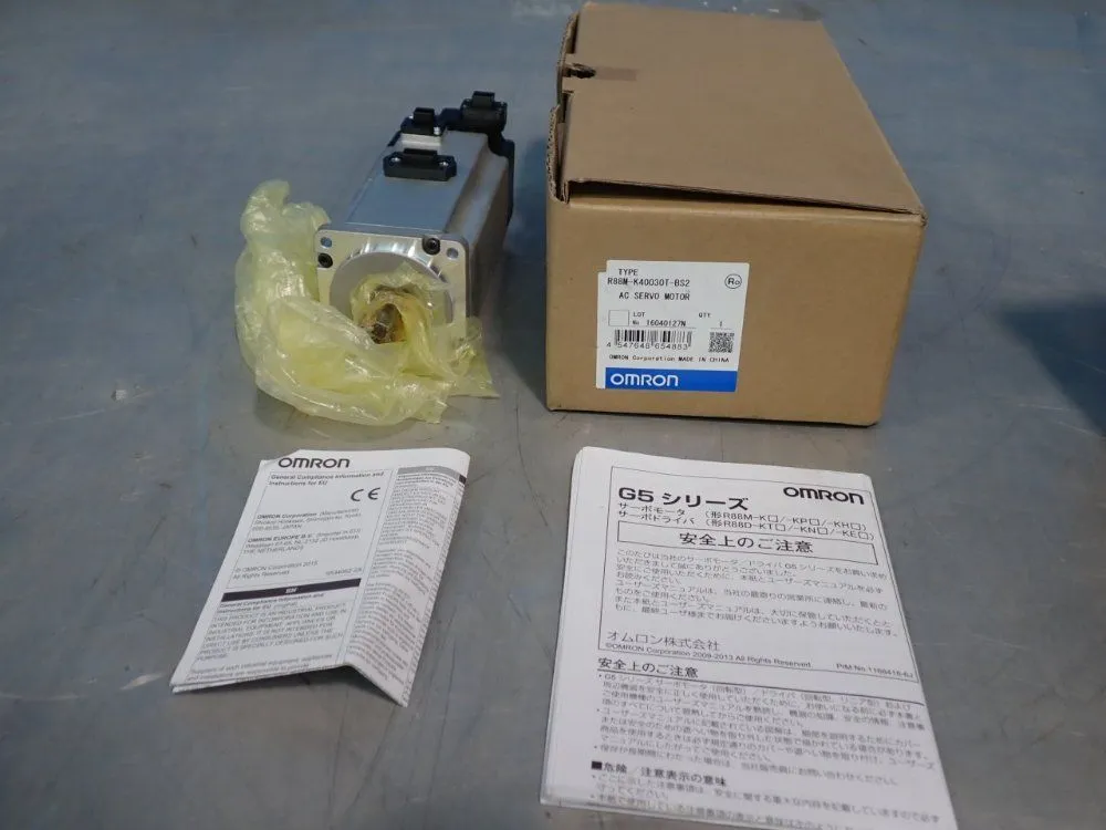 New | in-Stock OMRON R88MK40030TBS2 Servo Motors | HGR 24 #730891