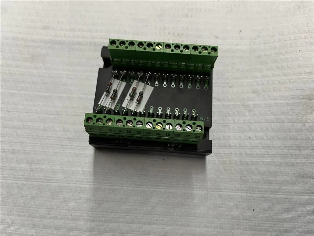 USED MURRELEKTRONIK 62010