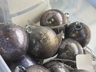 Lot of (15) 4" Distressed Finish Mercury Glass Filigree Leaf Ball Ornaments (silver)