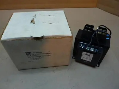 NEW CUTLER HAMMER C0250E3CFBNXXRT