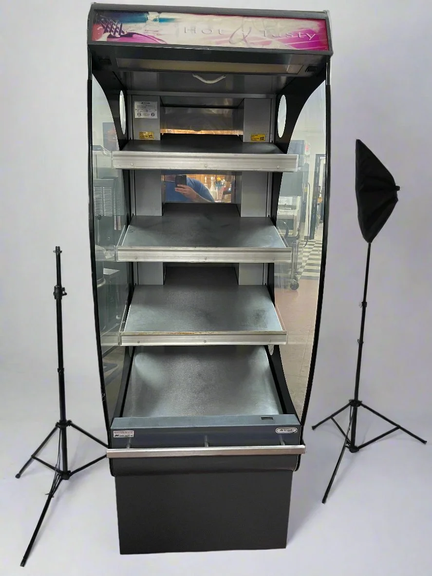 Used Fri Jado Used Fri Jado CLD25 Heated Grab & Go Air Curtain Merchandiser Display Warmer 220V Heated Cabinets & Displays Illinois US | Falcon Restaurant Supply #1376049