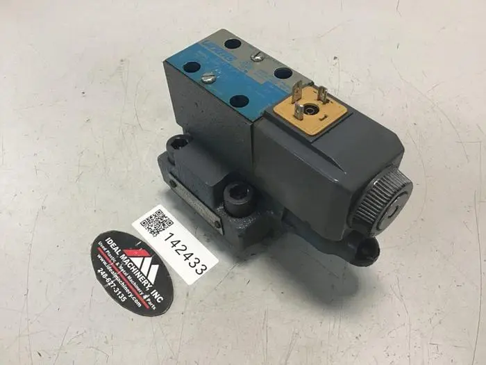 USED VICKERS DG4V-3-2AL-M-U-HL7-60