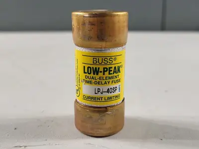 Disconnect Switch with 3 Times 40 Amp Fuse LPJ-40SP