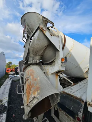 2005 STERLING Mixer Commercial trucks | Iron Listing (19)