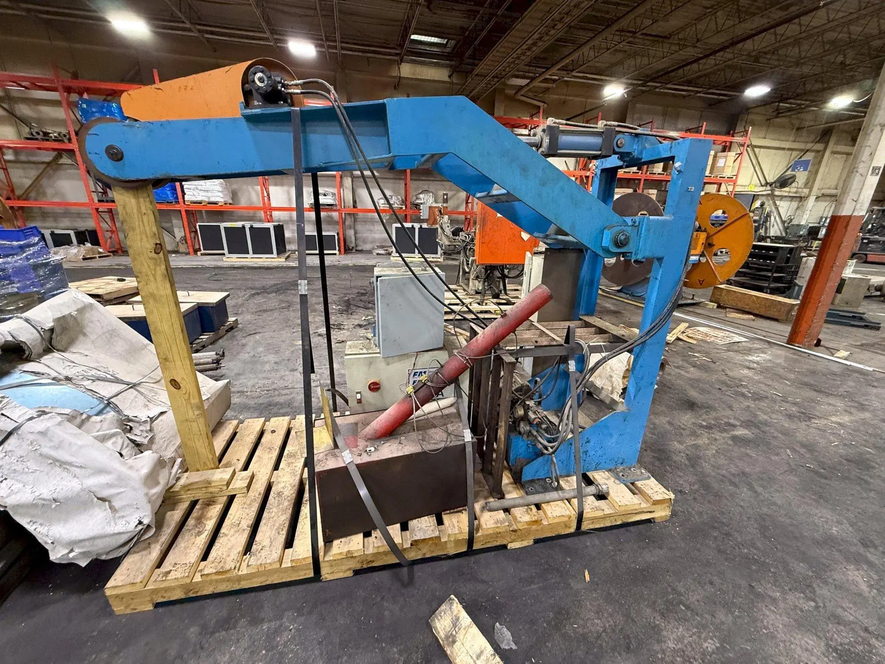 FMS (FREEDOM MILL SYSTEMS) MODEL HSW-130 HYDRAULIC COIL HOLD DOWN ARM: YOBRO 24898