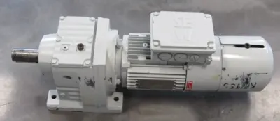 NEW SEW EURODRIVE R57 DT80K4/BMG/HR/TH/XS11 GEAR REDUCER R57DT80K4BMGHRTHXS11