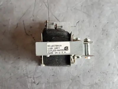 NEW EATON CUTLER-HAMMER 10370H1A