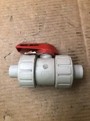 DUO-BLOC 3/4″ PVC Manual Tru-Union Ball Valve 150PSI 70°F (LOT OF 2)
