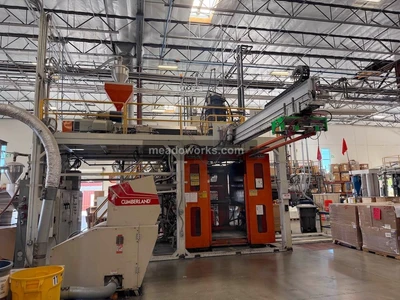 Used Sterling 20 lb. Accumulator Head Blow Molding Machines Illinois US | Meadoworks #1514550