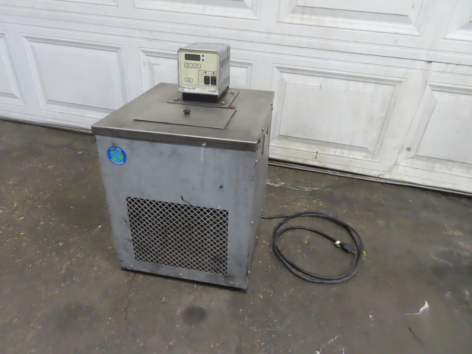 VWR Scientific PolyScience Circulating Heating/Cooling Water Bath, Model 1150A