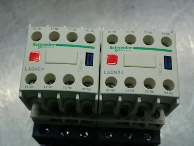 New | in-Stock SCHNEIDER ELECTRIC LC2D18REQ3827G3 PLC Contactors Ohio US | HGR 24 #869682