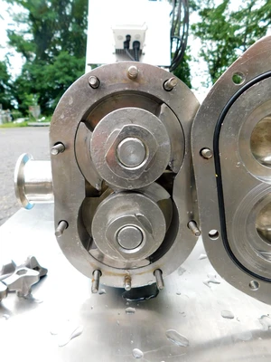 USED WAUKESHA SANITARY PUMP 018-U1