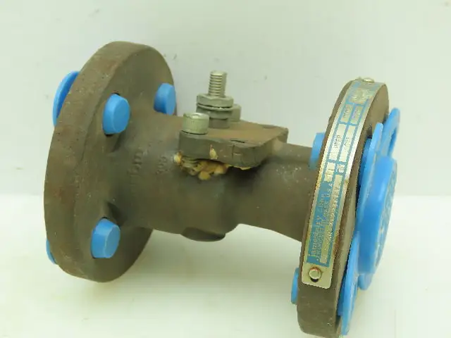 Jamesbury Ball Valve 1/2" Flanged 4-Bolt Raised Face Class 300# WCB Steel CSTL