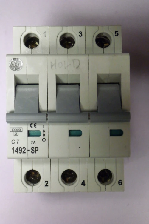 Used Allen-Bradley Allen Bradley 1492-SP3C070  (1492-SP) Circuit Breakers Arizona US | ASSET CONVERSION SPECIALISTS, INC. #306470